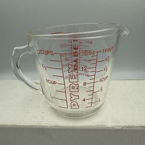 VINTAGE PYREX 2 CUP 16 OZ Glass Measuring Cup D Handle Red Label Oz & Ml MCM EUC